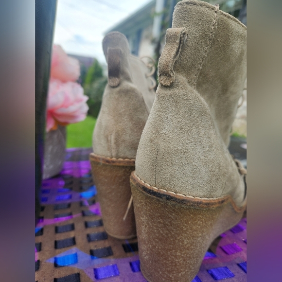 Madewell Suede Lace Up WEDGE Booties MONK strap Buckle 3.5" HEIGHT SZ 9.5 - Picture 5 of 15